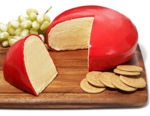 Сыр гауда и виноград